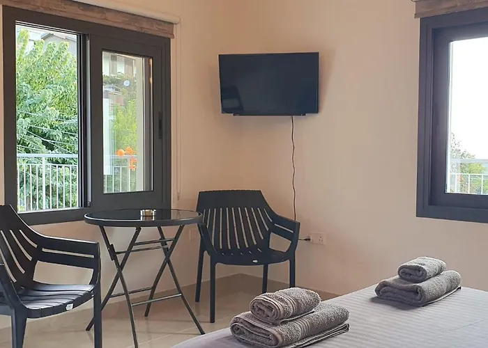 Village Gem Peledri Pelendri