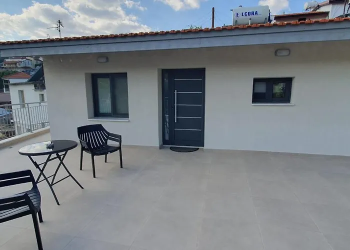 Village Gem Peledri * Pelendri